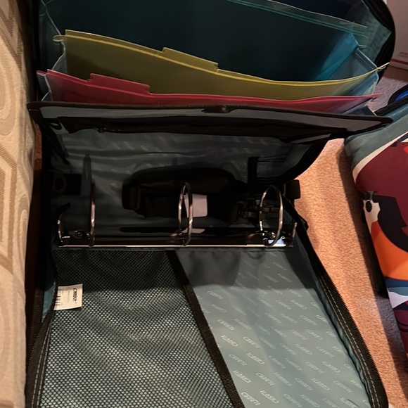 NWT Case-it Mountain Mighty Zip Tab Zipper Binder, 3" O-Ring with 5-Color tabs - Picture 10 of 10